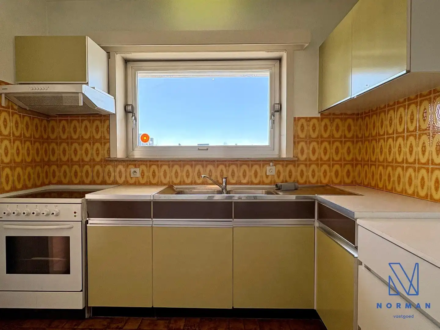 2-slaapkamer appartement te koop in centrum Harelbeke inclusief autostaanplaats foto 3