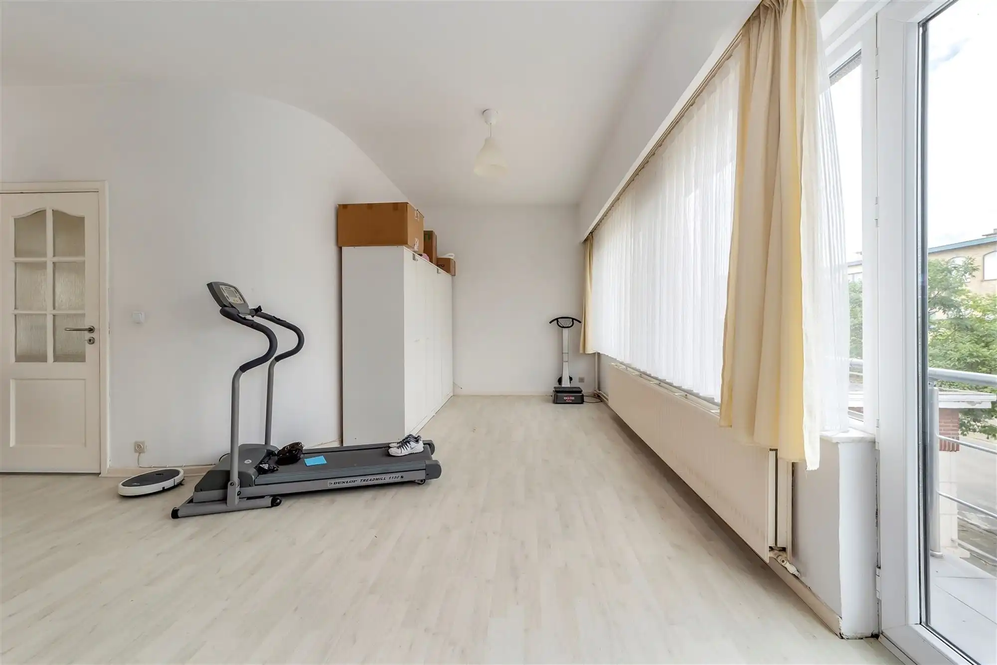 Huis te Hoboken met 4 slpk en 2 garages foto 12