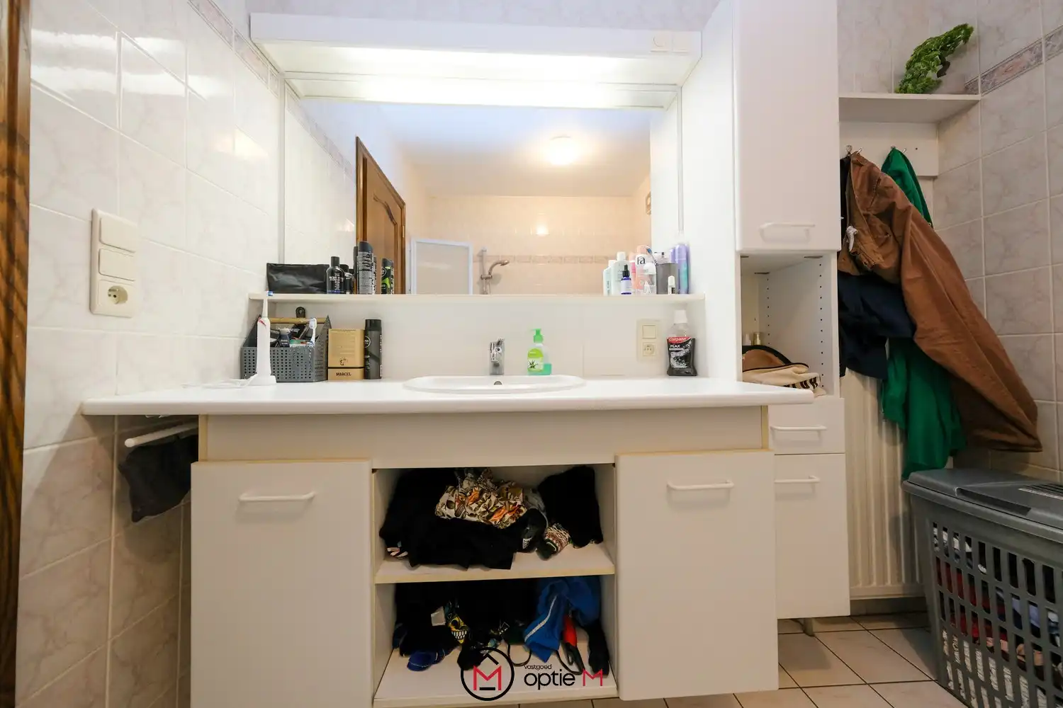Gezellig appartement met 3 slaapkamers in het hart van Alken foto 7