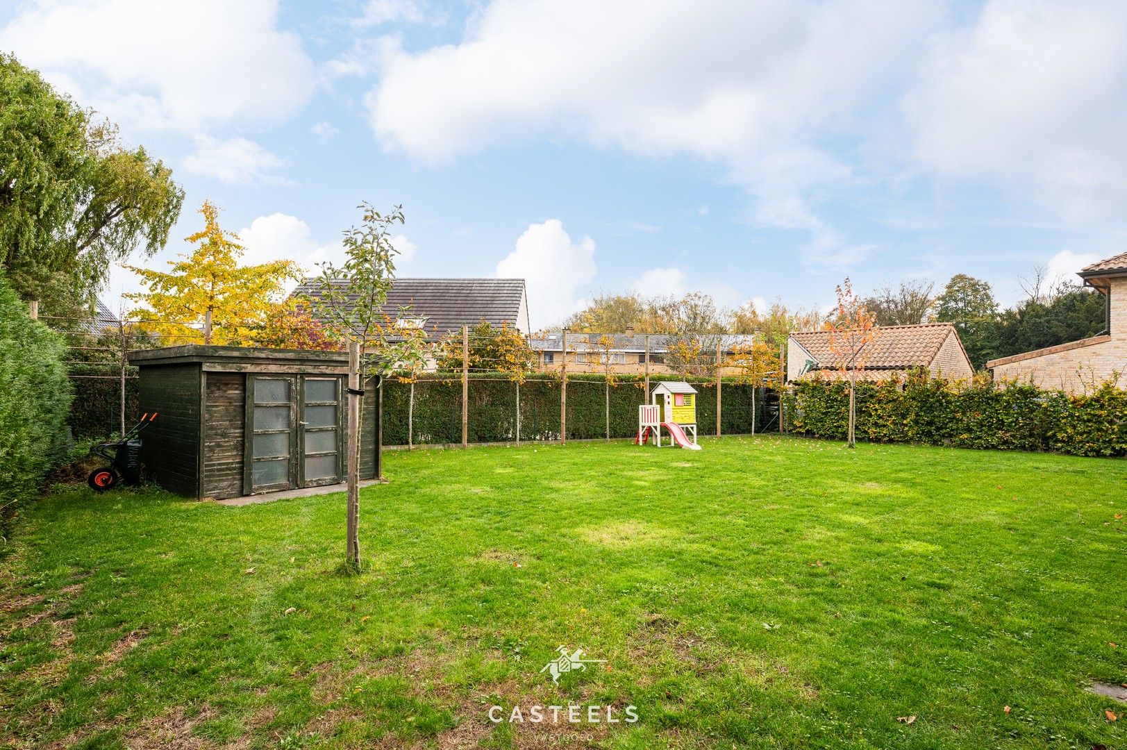 Instapklare, gerenoveerde villa met zicht op natuur te koop foto 21