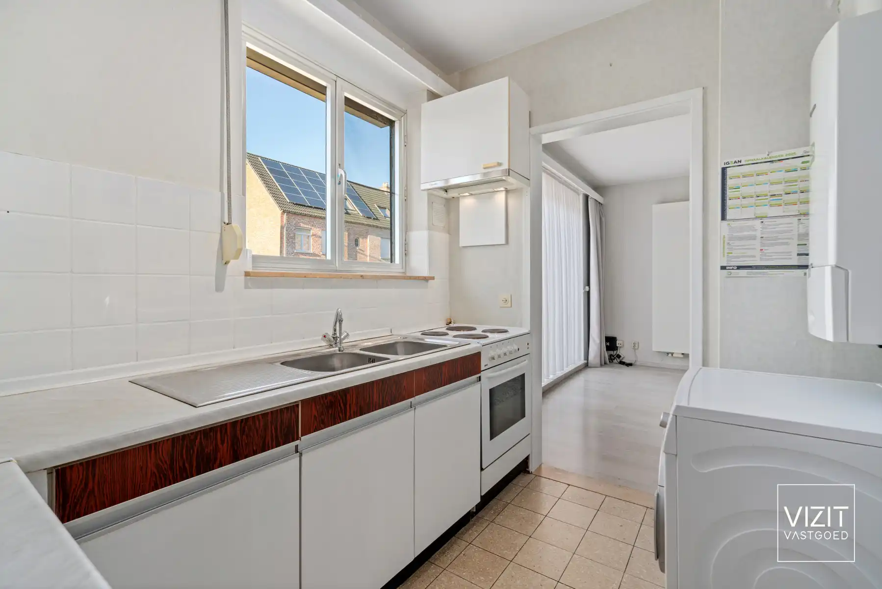 Appartement met 2 slaapkamers en garage. foto 2