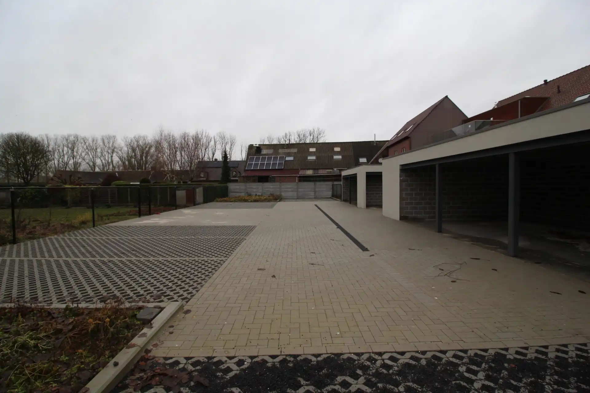 Appartement B0.1 met tuin en tuinberging! foto 9