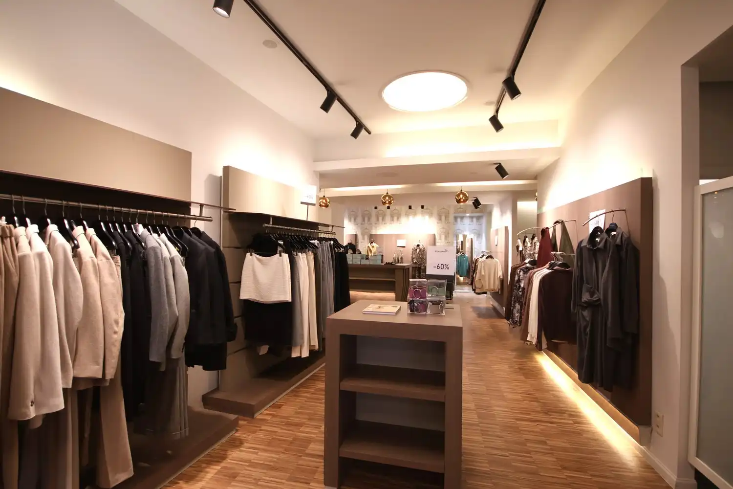 Ruim handelspand op toplocatie in Sint-Truiden foto 4