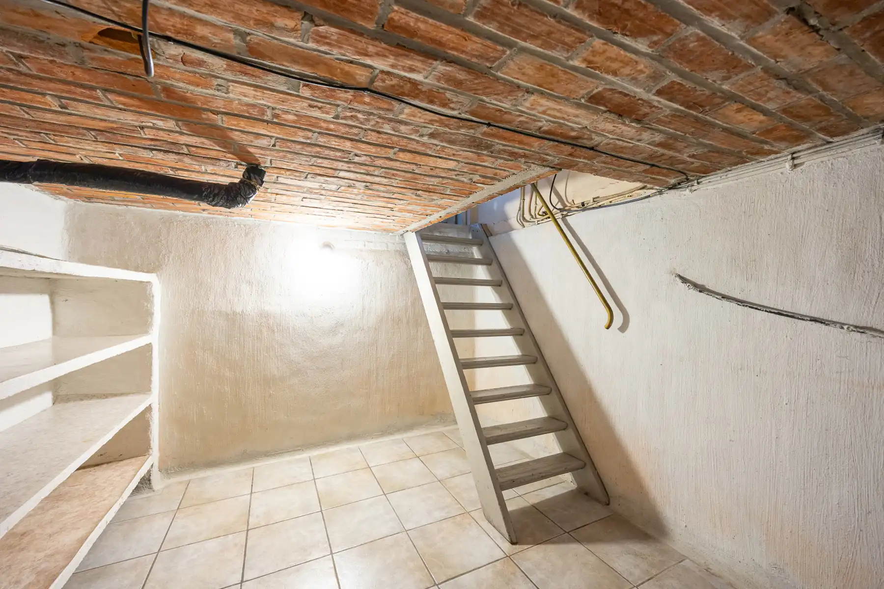 Vrijstaande eengezinswoning met 3 slaapkamers op een perceel van 912m².  foto 17