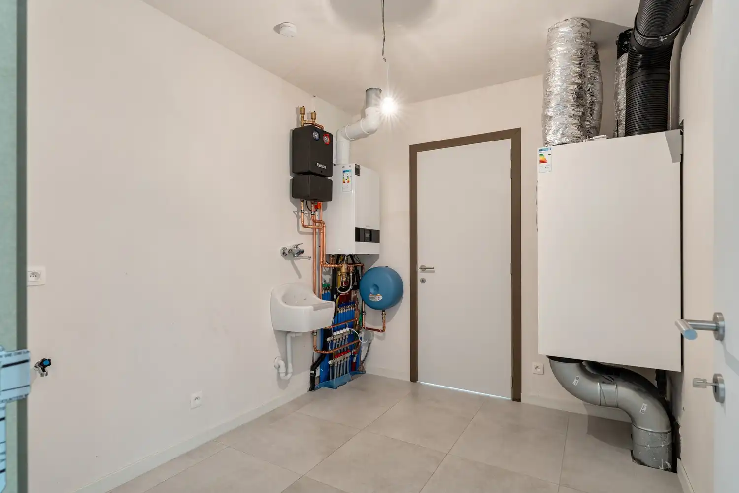 Modern en onderhoudsvriendelijk wonen met het comfort van een appartement! 6%BTW mogelijk* foto 16