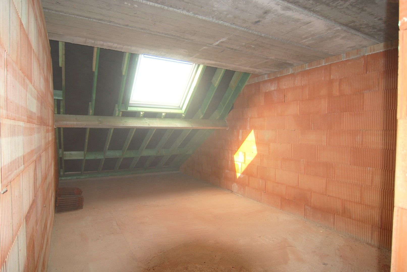 Ruime casco-nieuwbouwwoning met 3 slpk'ers op een perceel van 4a 52ca foto 31