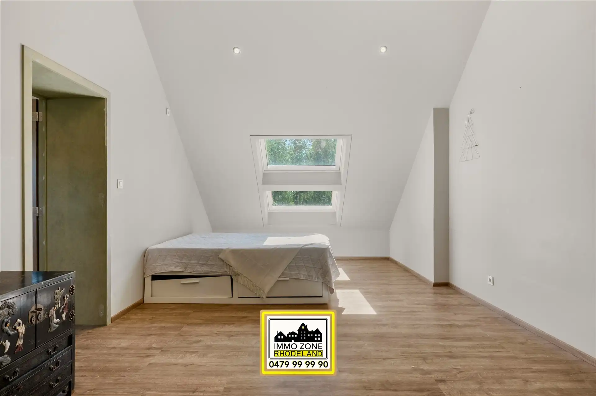 Ruime woning met multifunctioneel bijgebouw en grote tuin foto 23
