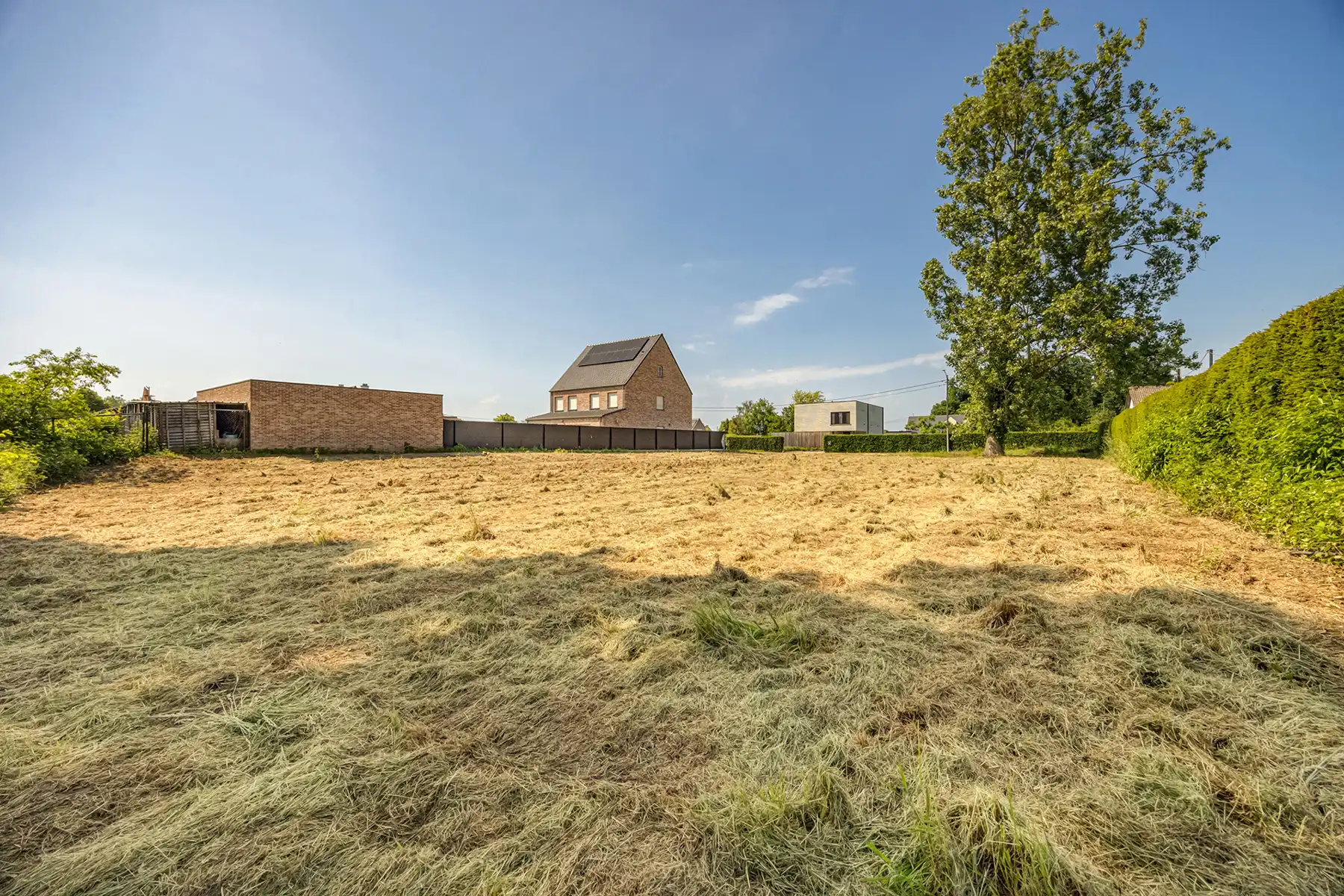 Royaal perceel met zuidoriëntatie, en uniek bouwpotentieel foto 8
