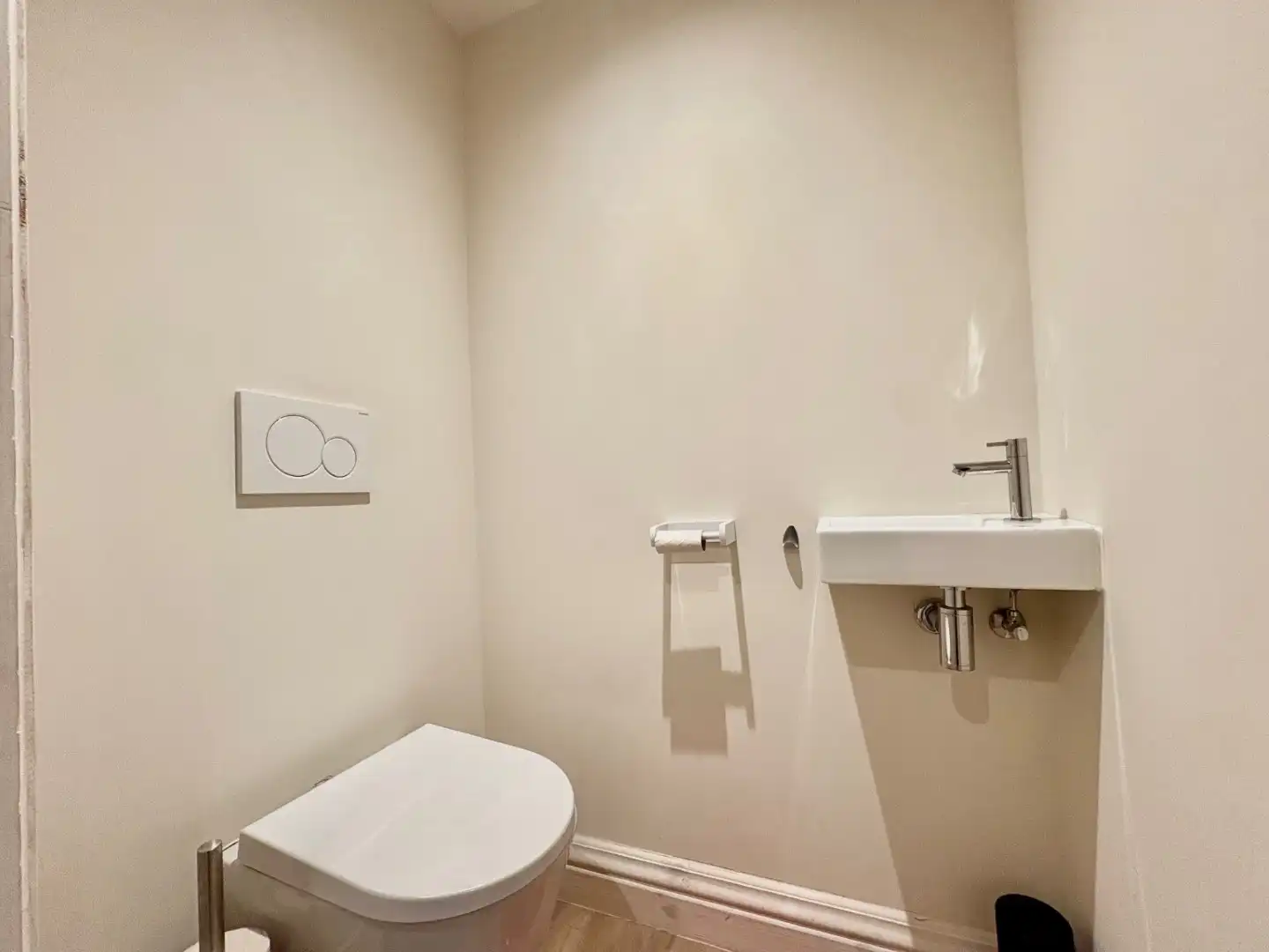 Sfeervol en ruim gelijkvloers 2-slaapkamerappartement met mezzanine foto 9