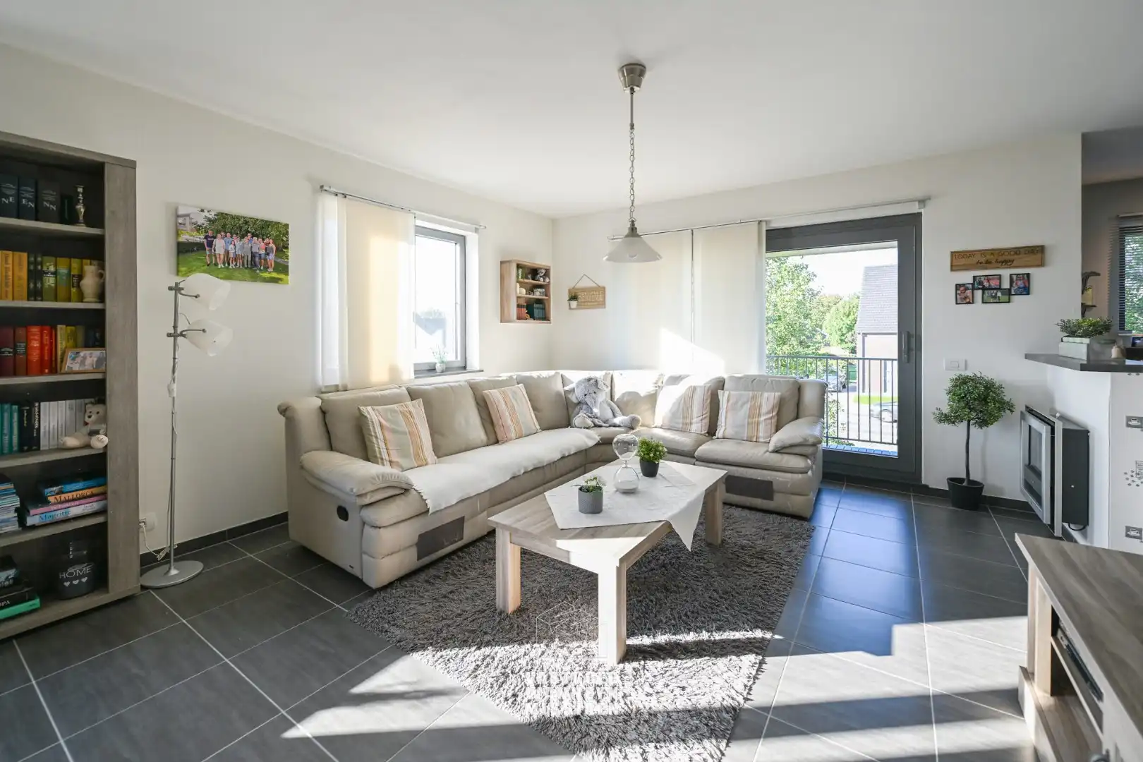 Recent hoek-appartement met 2 terrassen en garage van 26m² foto 4
