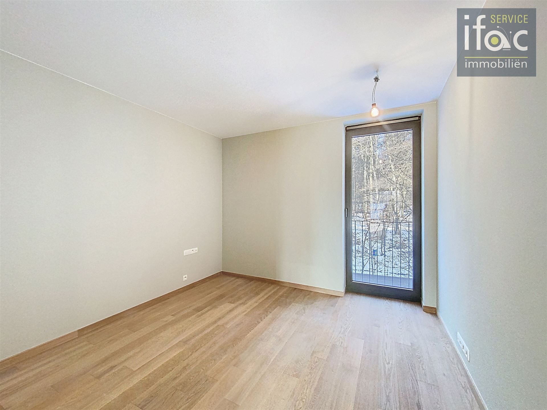 Luxe appartement met ruim terras en 2 autostaanplaatsen op de prestigieuze Panquin site naast het Park van Tervuren foto 10