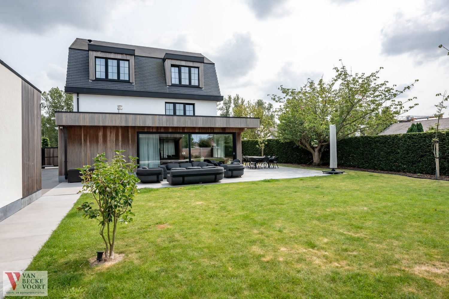 Exclusieve villa op toplocatie foto 6