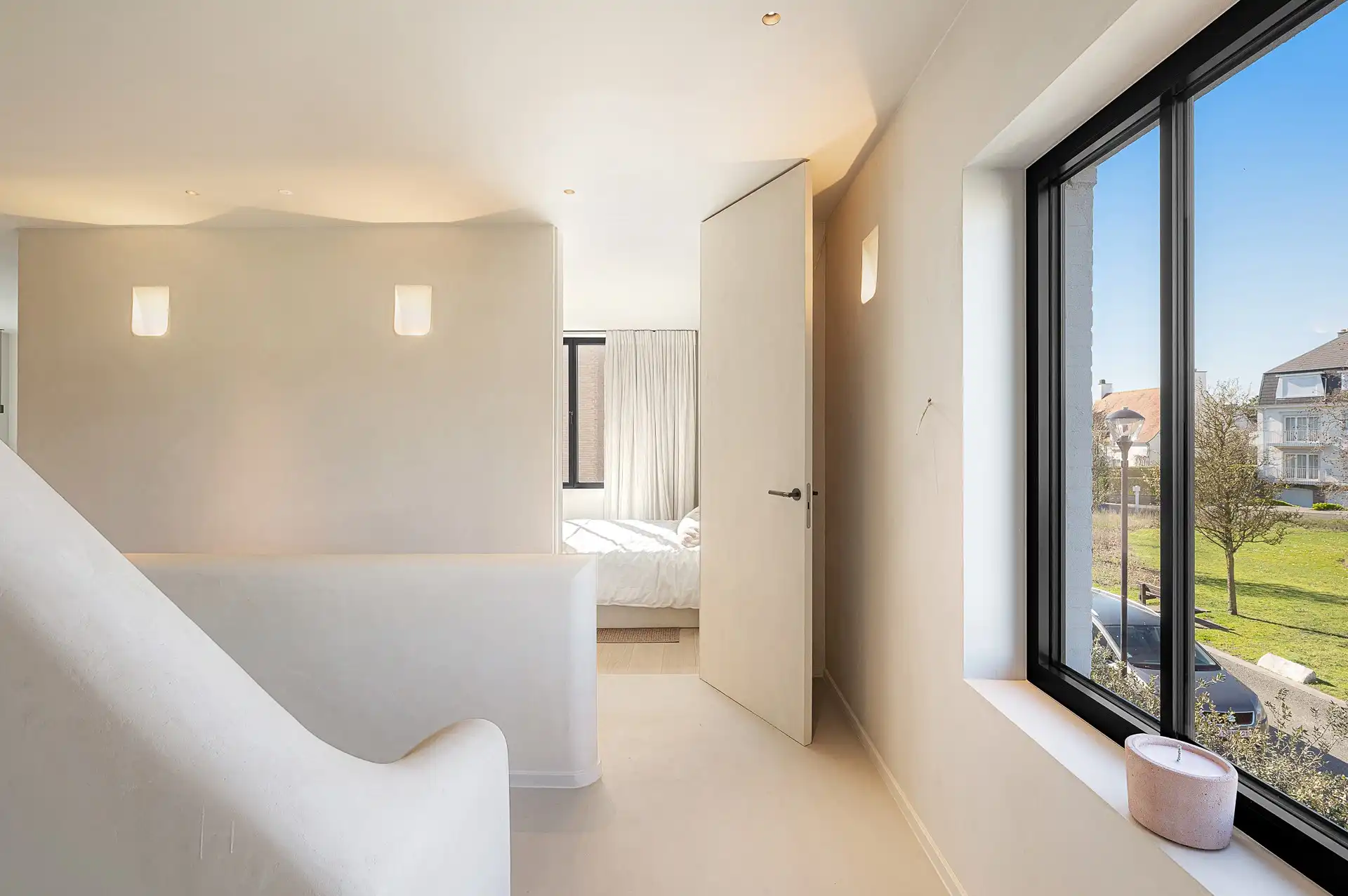 Exclusieve, luxueus gerenoveerde villa op topligging in Duinbergen, vlakbij zee foto 28