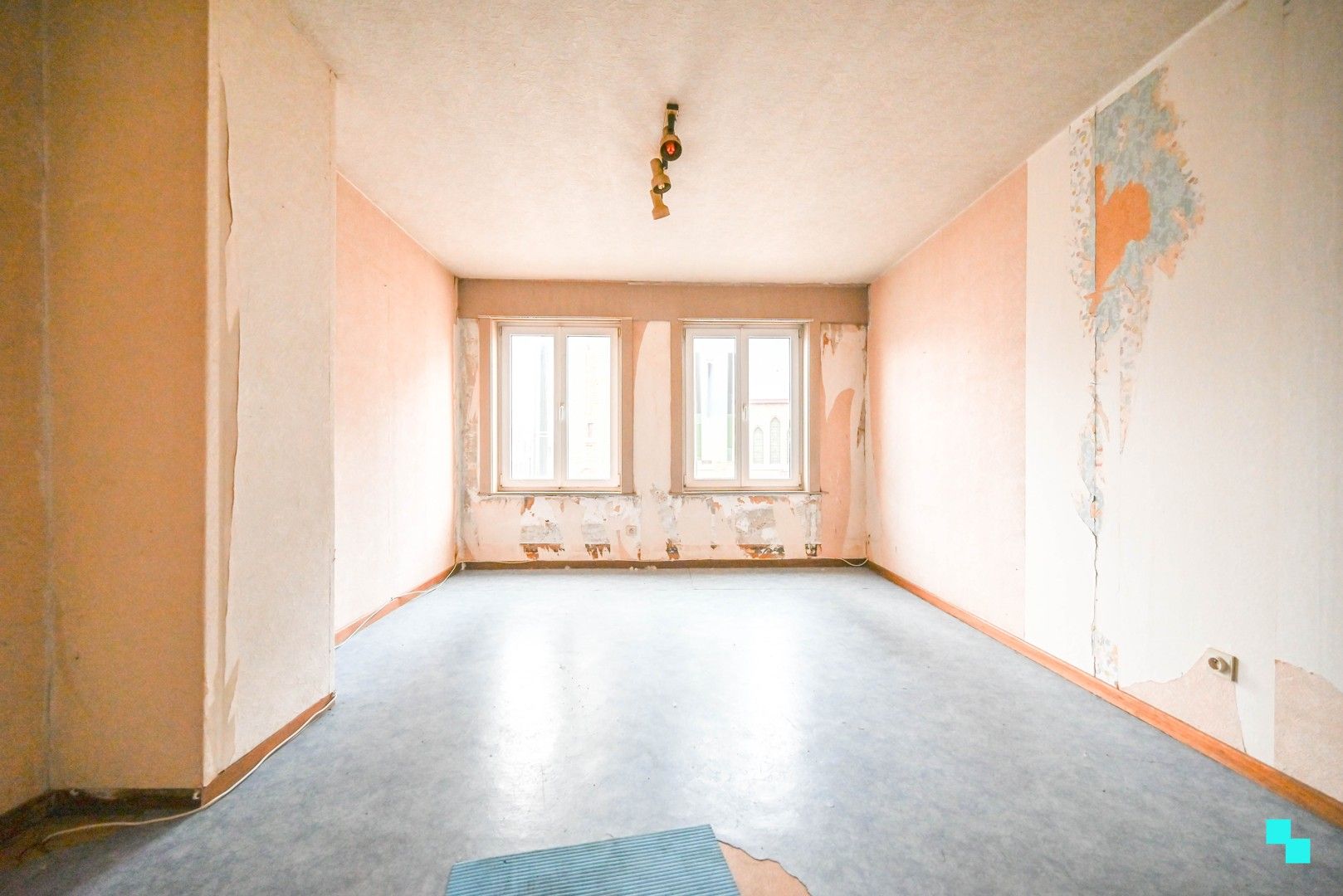 Handelspand met naastgelegen uitweg te Oostrozebeke foto 17
