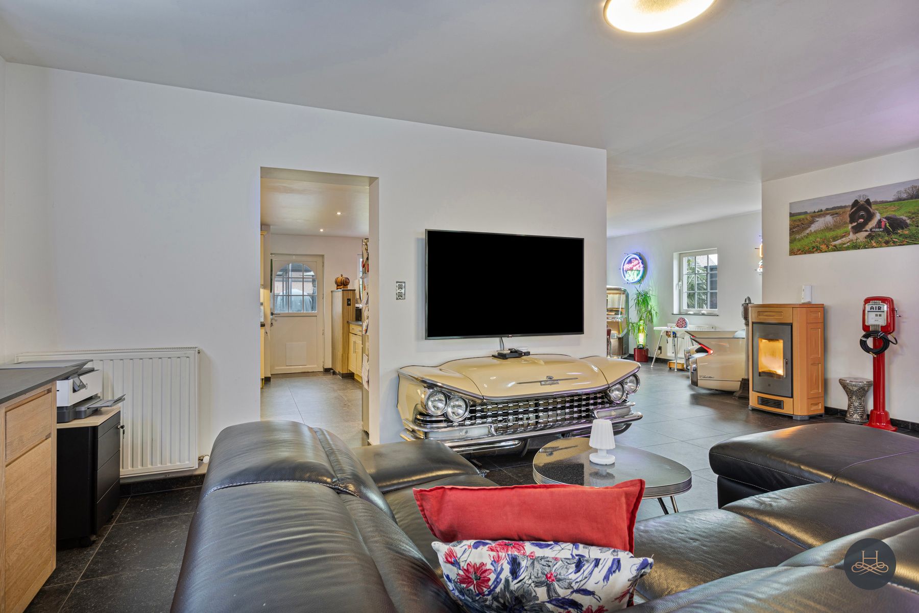 Gerenoveerde woning met grote garage/opslagplaats van +- 90 m2 foto 10
