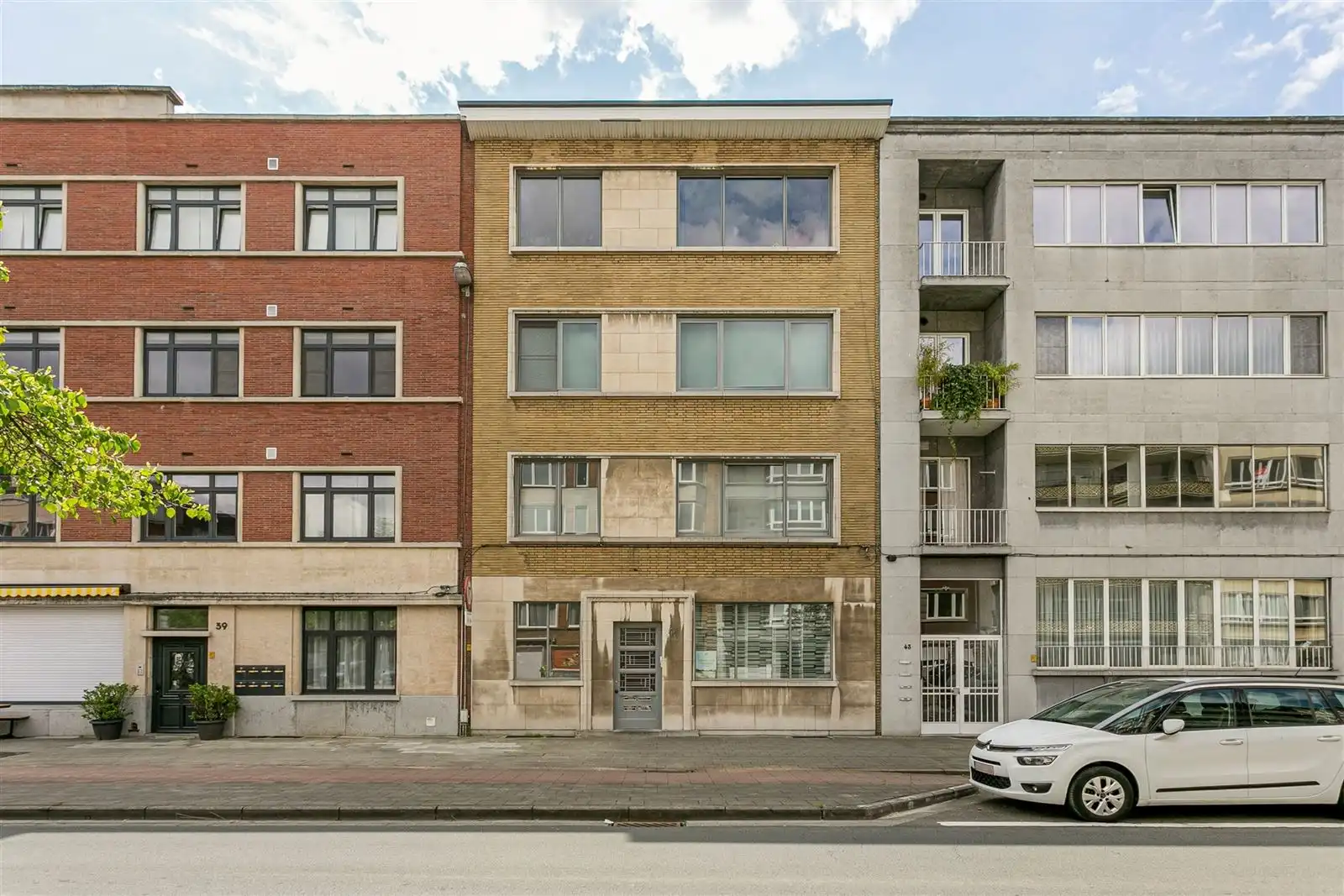 Prachtitg art-deco appartement met zeer aangename ruimtes foto 14