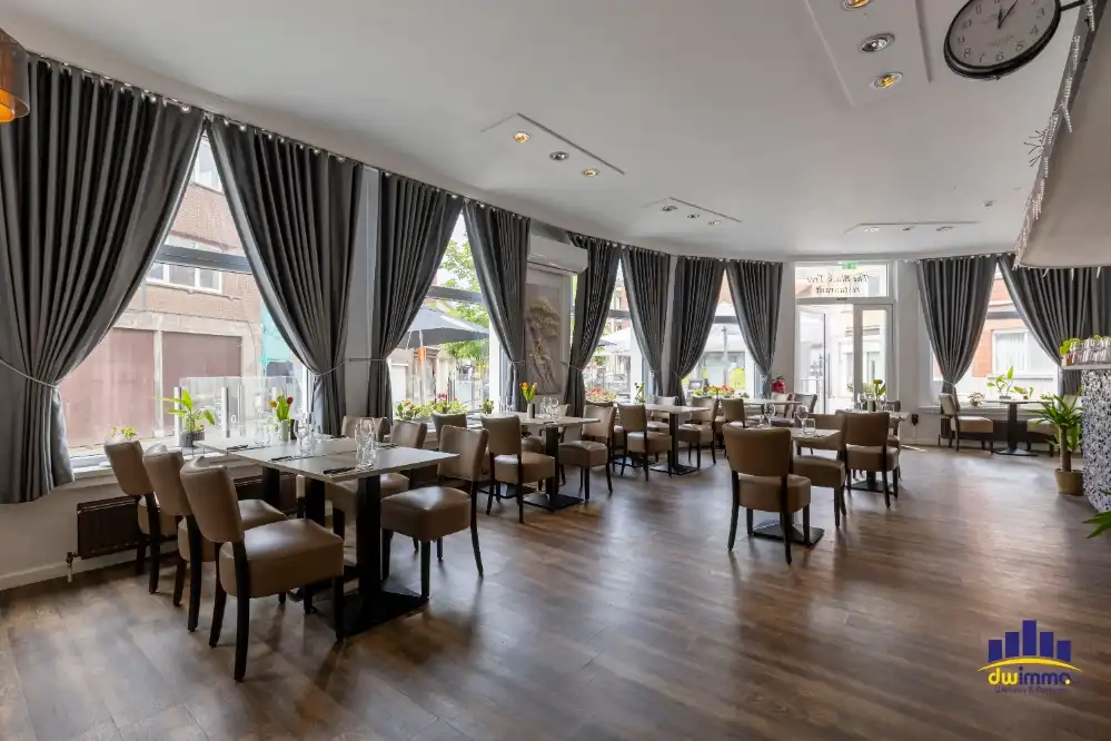 Over te nemen: Restaurant op hoekligging vlakbij De Schorre – Boom foto 5