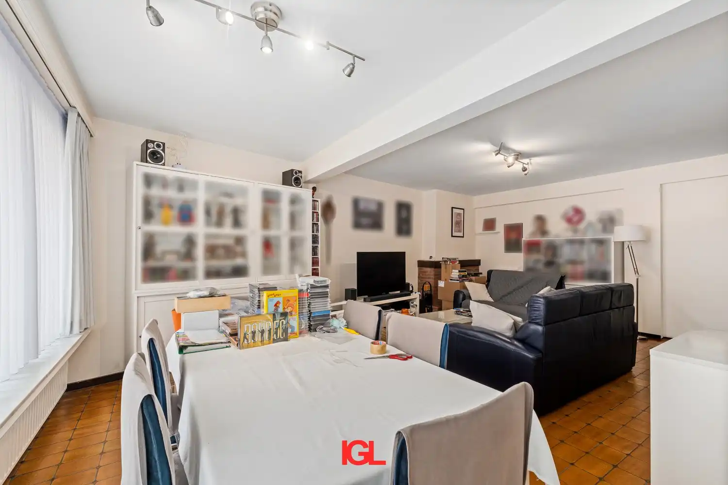 Ruim 3-kamer appartement nabij het centrum van Halle foto 6