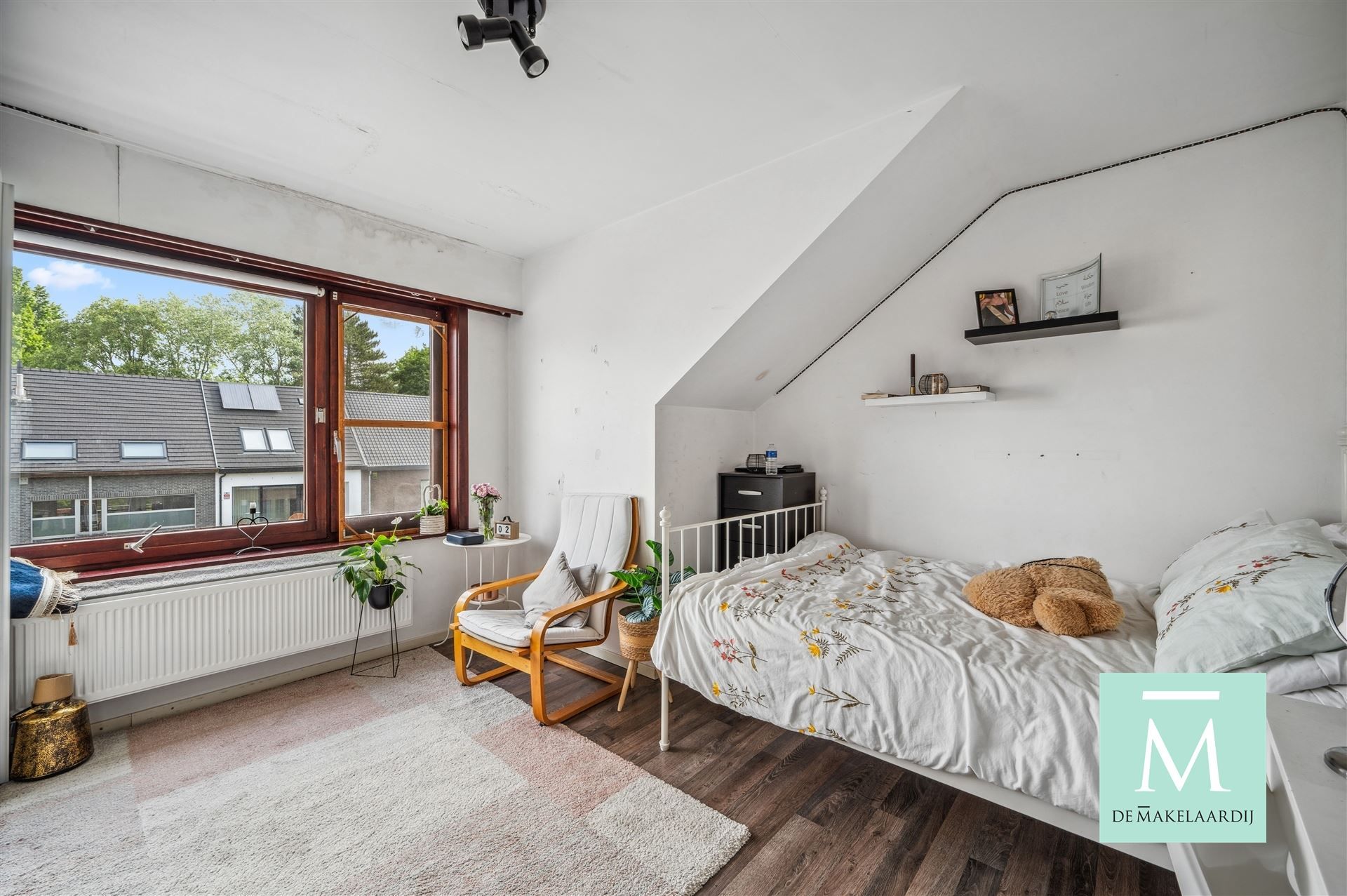 Op te frissen duplex-appartement, 3 slaapkamers en terras op toplocatie! foto 7