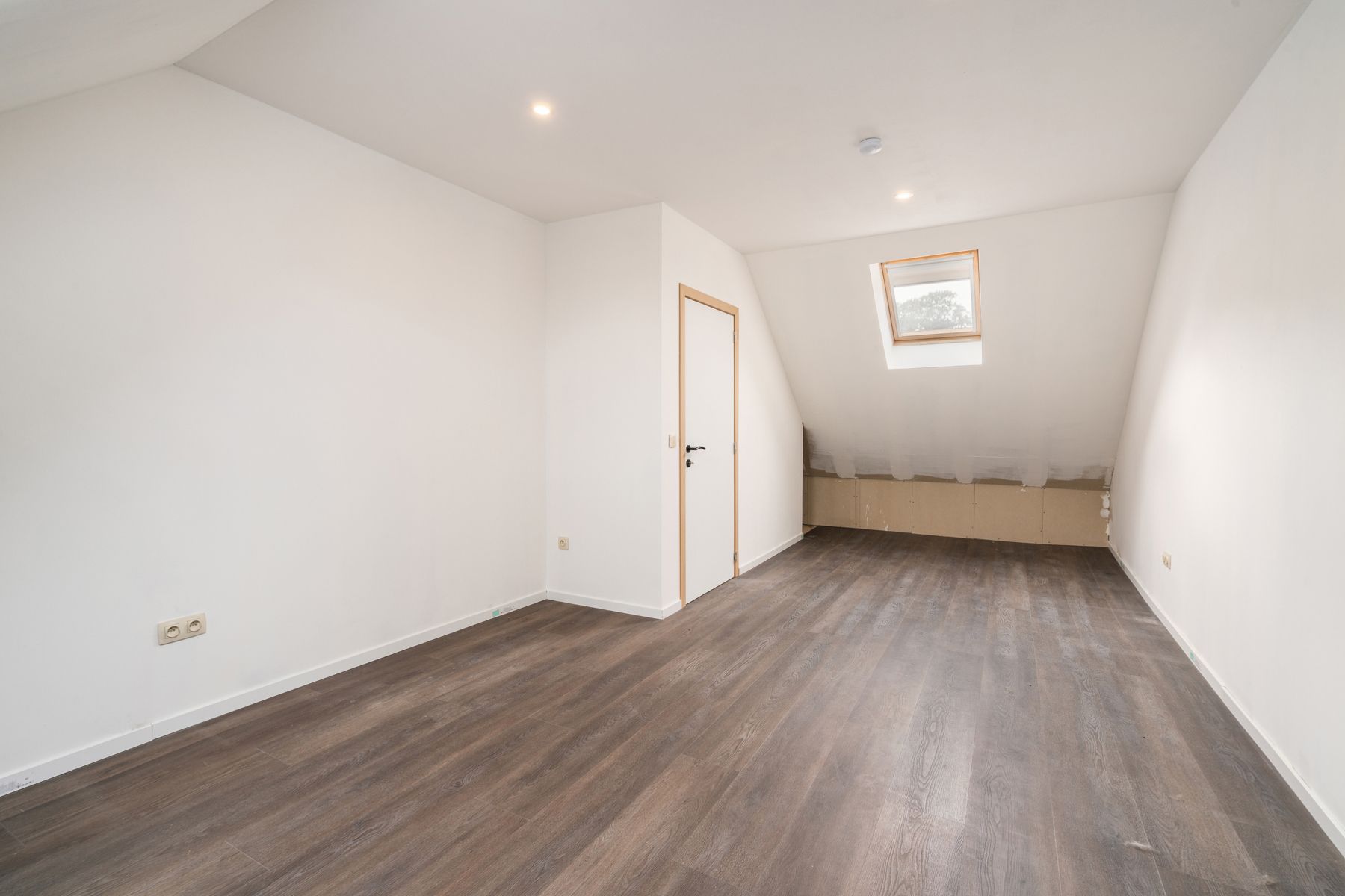 Instapklare woning met 3 slaapkamers in centrum Wetteren foto 14