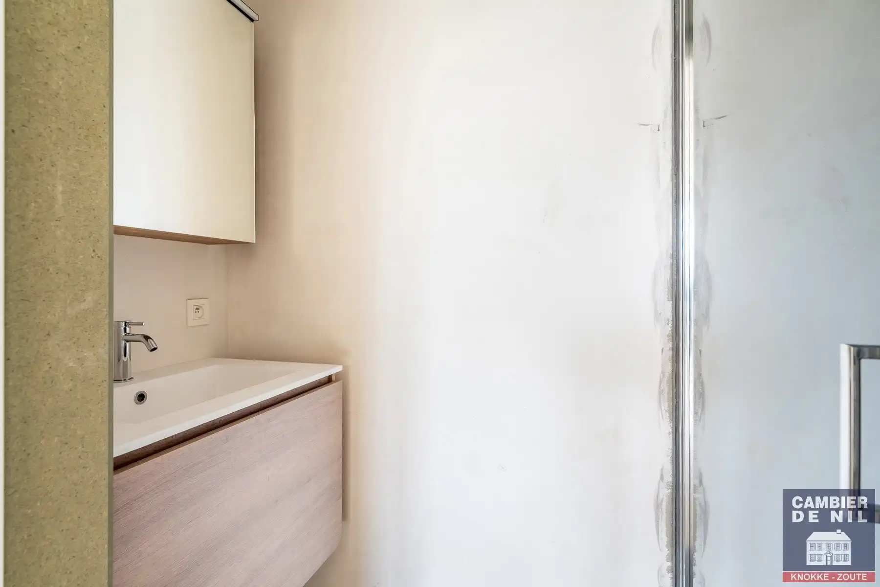 Nieuwbouw - ongemeubelde koppelvilla in rustige,  residentiële wijk te Knokke-Heist  foto 15