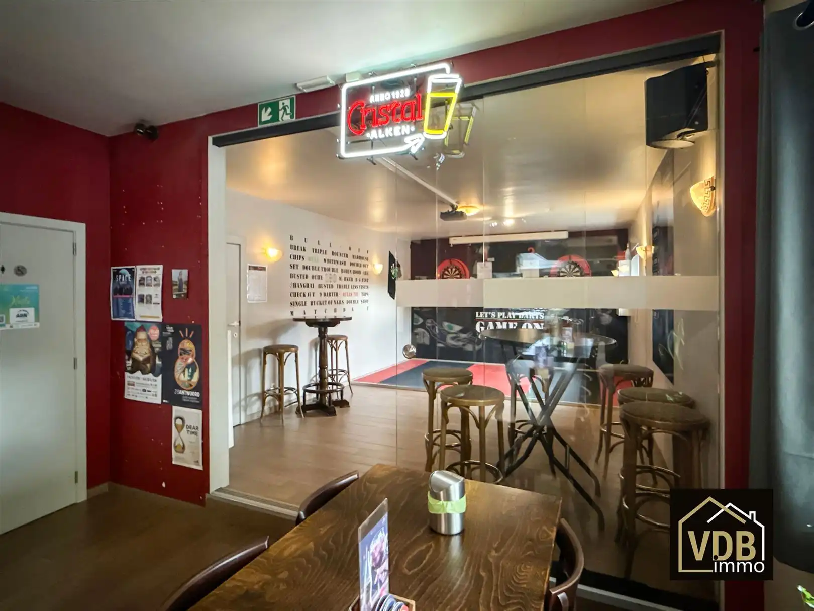 HANDELSHUIS MET WOONST foto 5