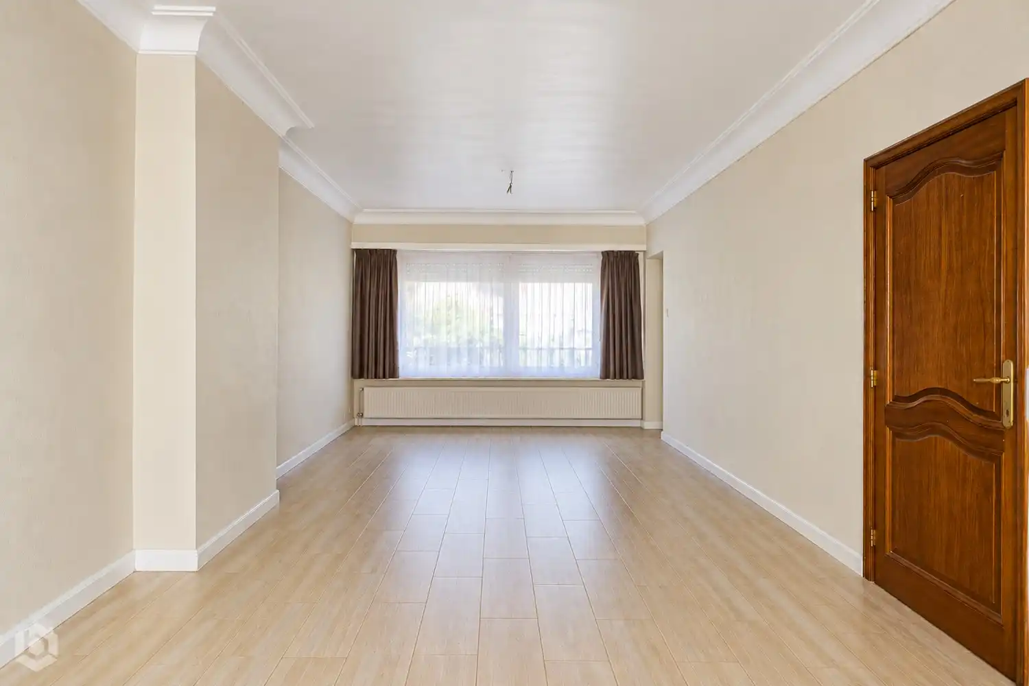 Instapklare woning met 4 slpkrs en ruime tuin te Niel foto 6