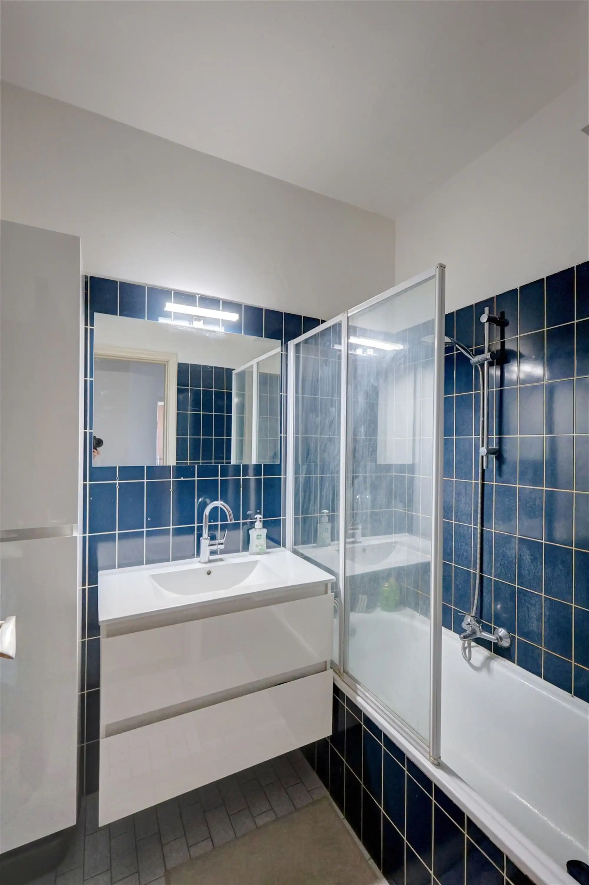 Gelijkvloers appartement met tuin in Berchem foto 5