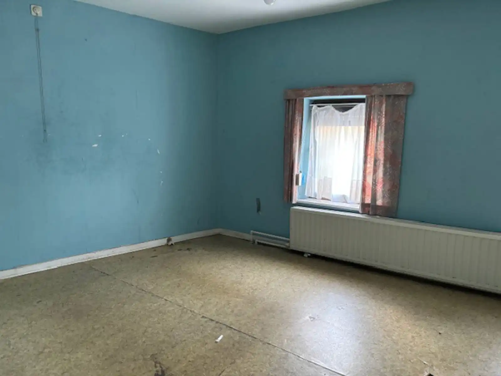 Rijwoning met zij- en achteringang te Gingelom foto 18