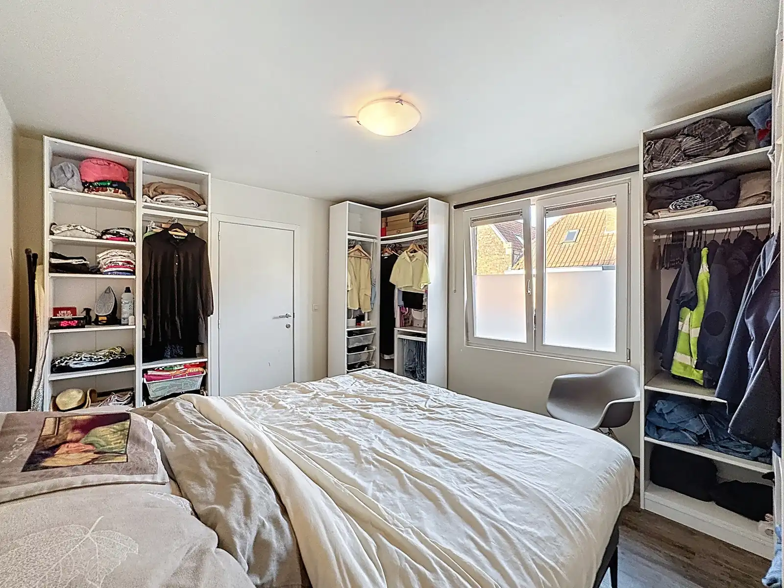 Instapklare stadswoning met 3 ruime slpk en zonnig terras! foto 10