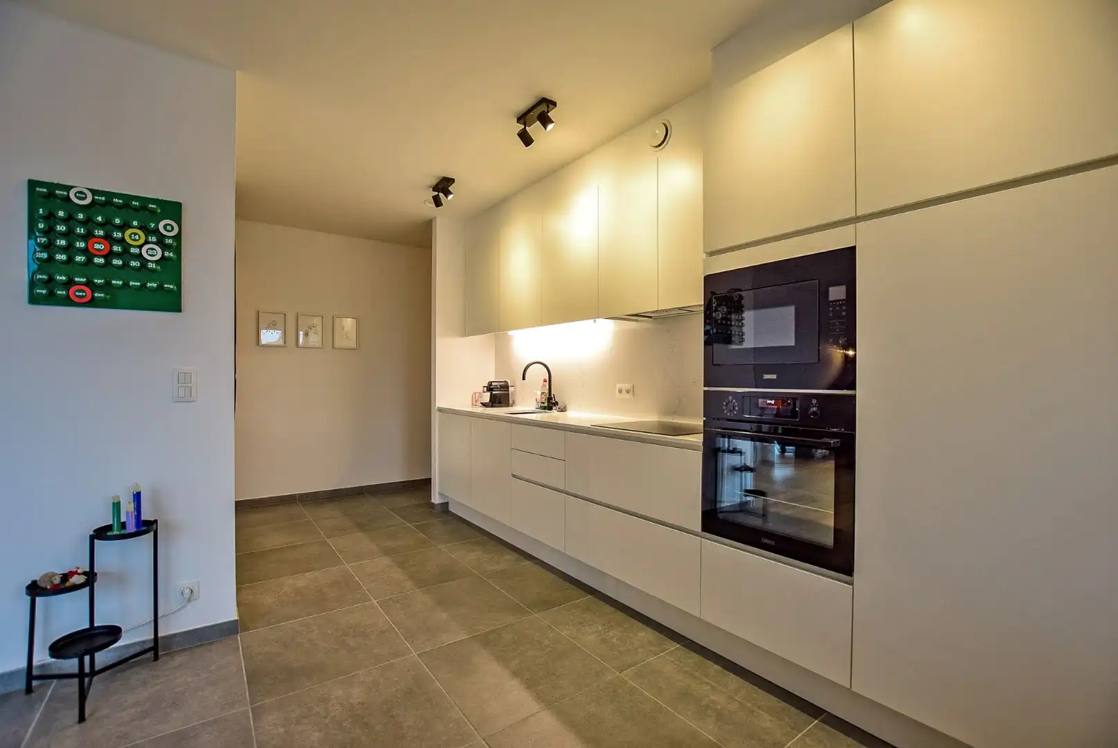 Recent dakappartement met 2 slaapkamers te Oostduinkerke.  foto 10