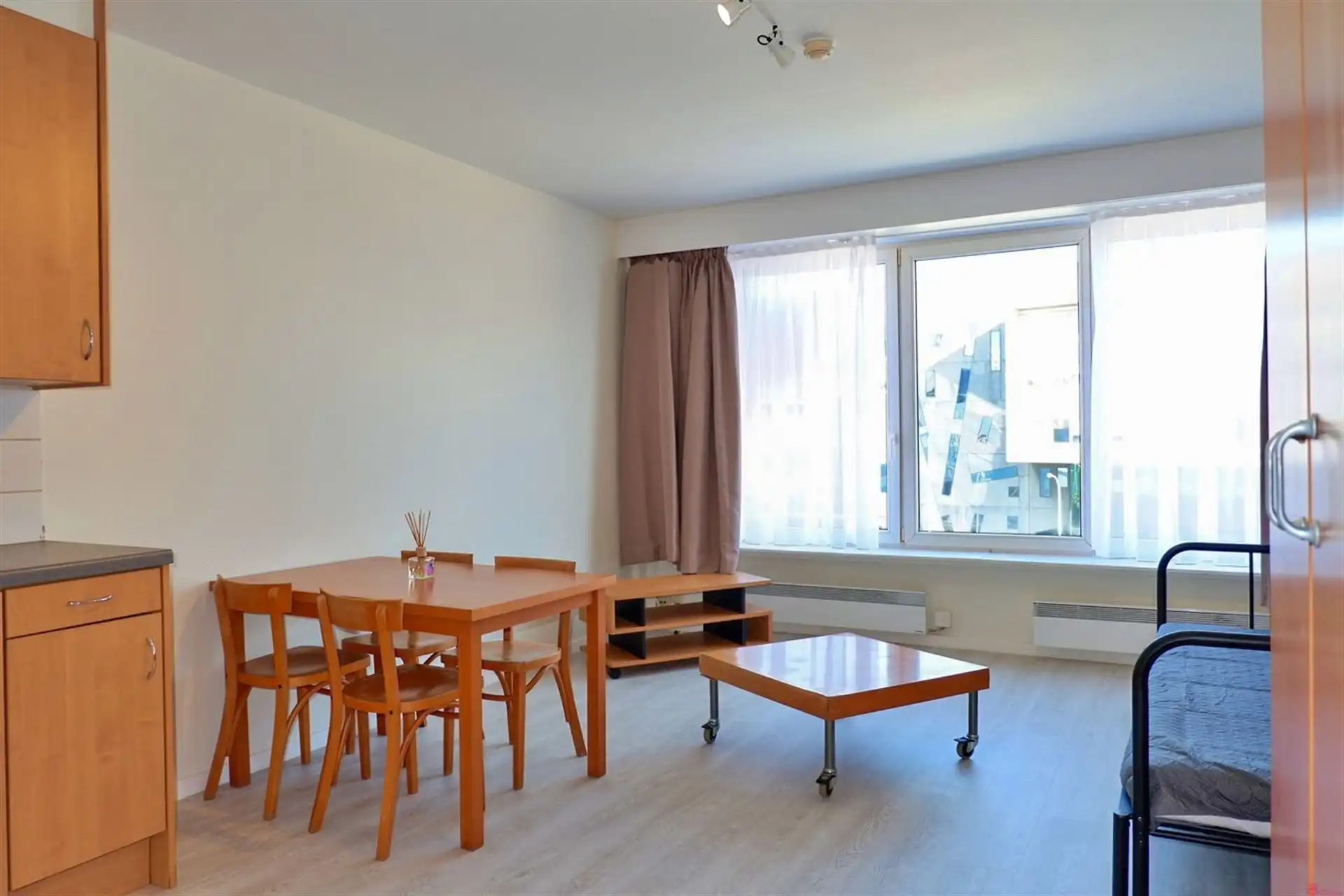 Studio langs de mooie Leieboorden foto 6