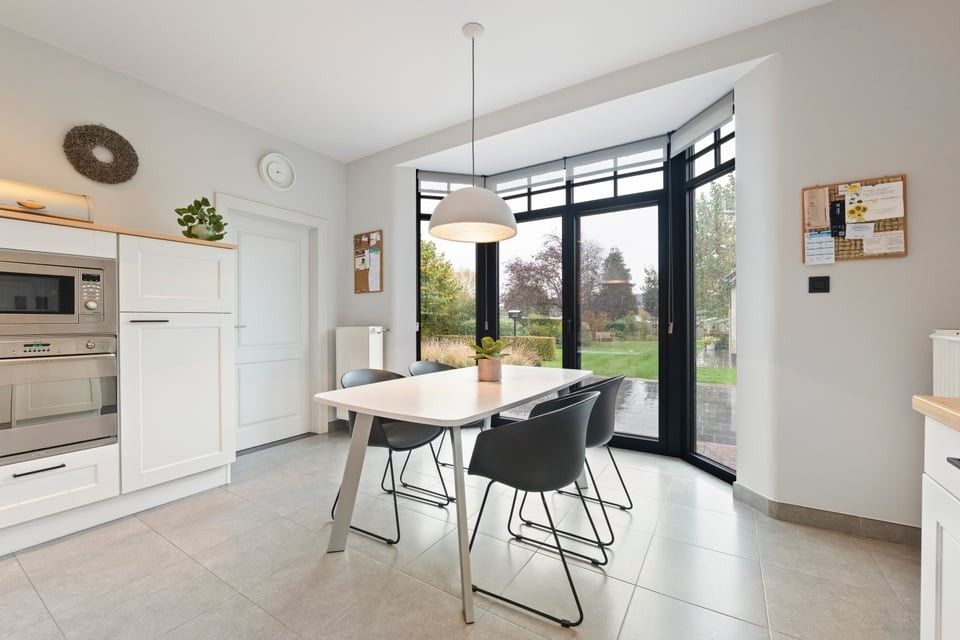 PRACHTIGE PASTORIJWONING MET DUBBELE GARAGE IN SINT-TRUIDEN foto 20