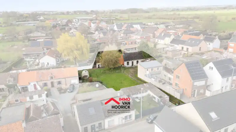 Te renoveren woning op 1369m² grondoppervlak!! foto 3