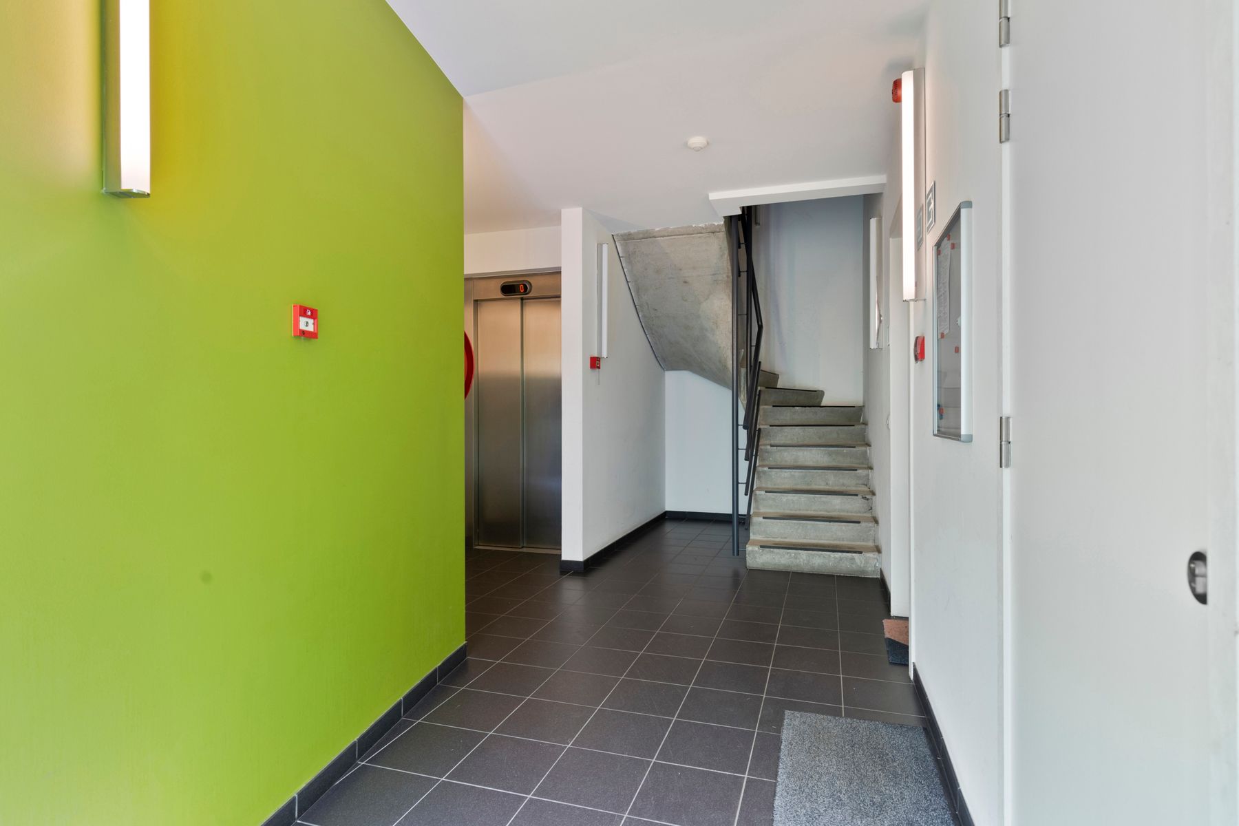 Appartement met 2 slaapkamers op TOP ligging. foto 5