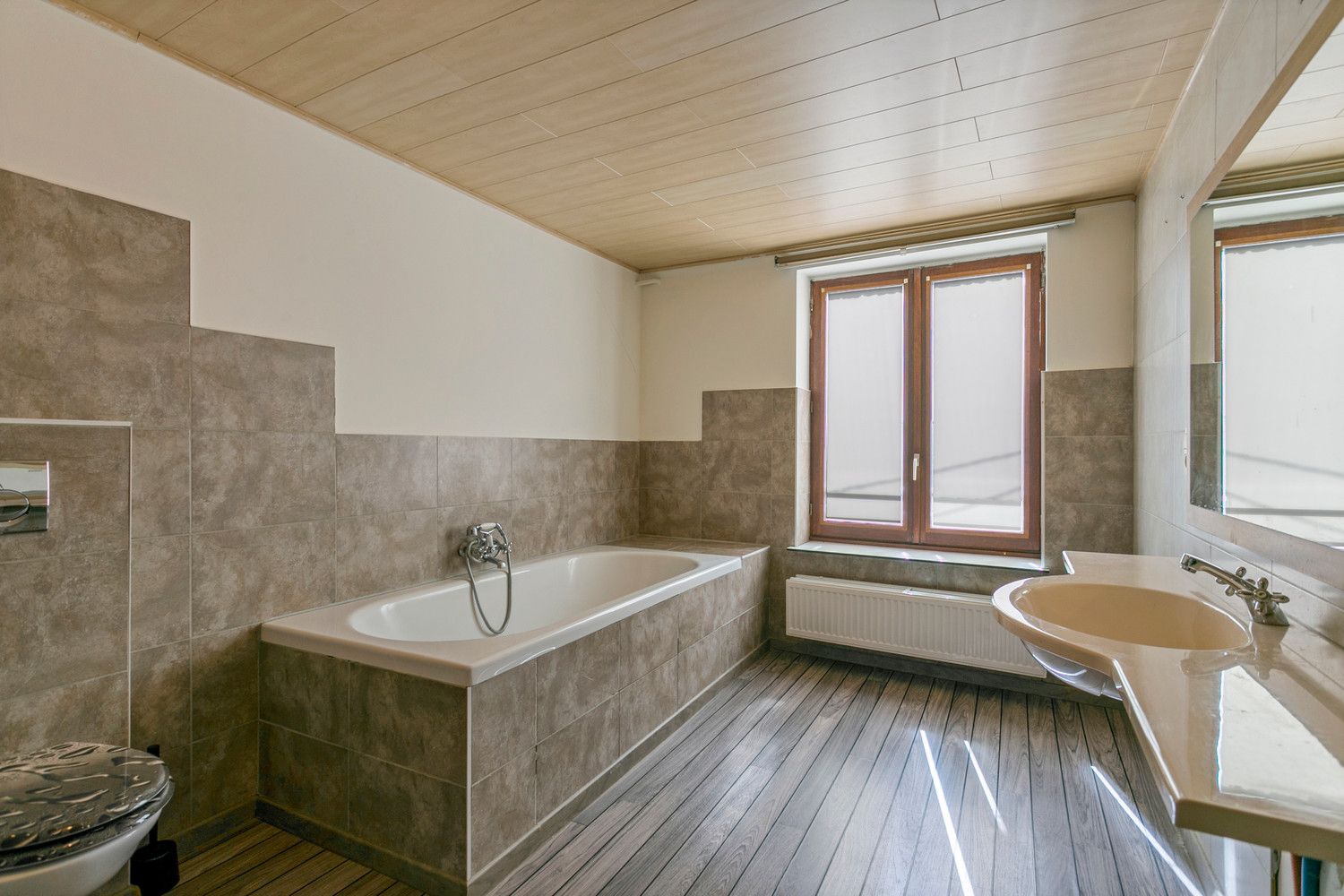 HANDELSPAND MET WOONST, TOP LOCATIE TE DIEST! foto 24