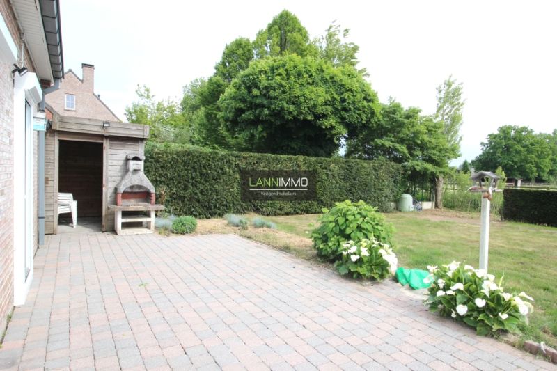 Instapklare woning met 3 slaapkamers en 2 garages foto 13