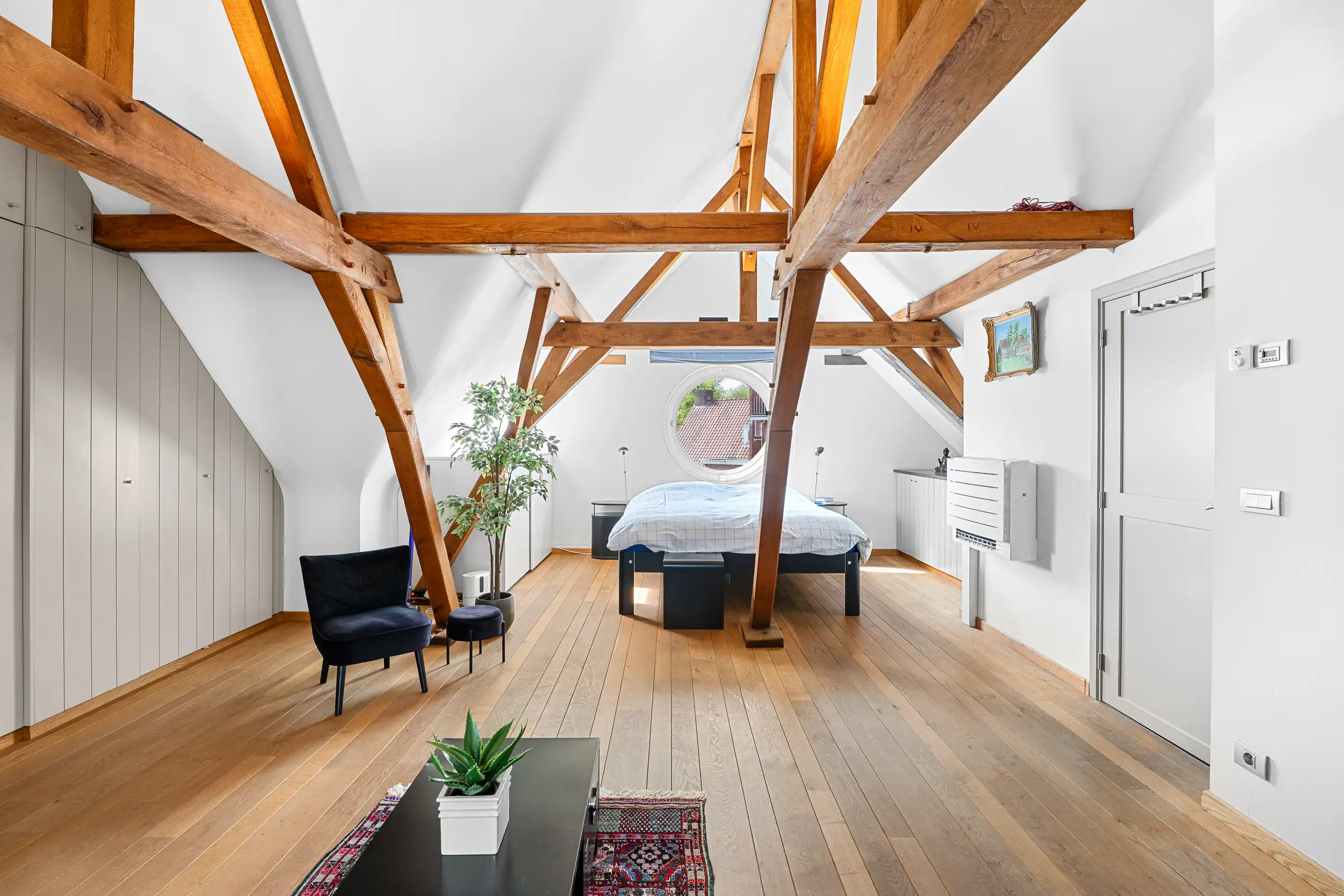 Karaktervolle burgerwoning met ruime tuin, nabij Zimmerplein foto 27