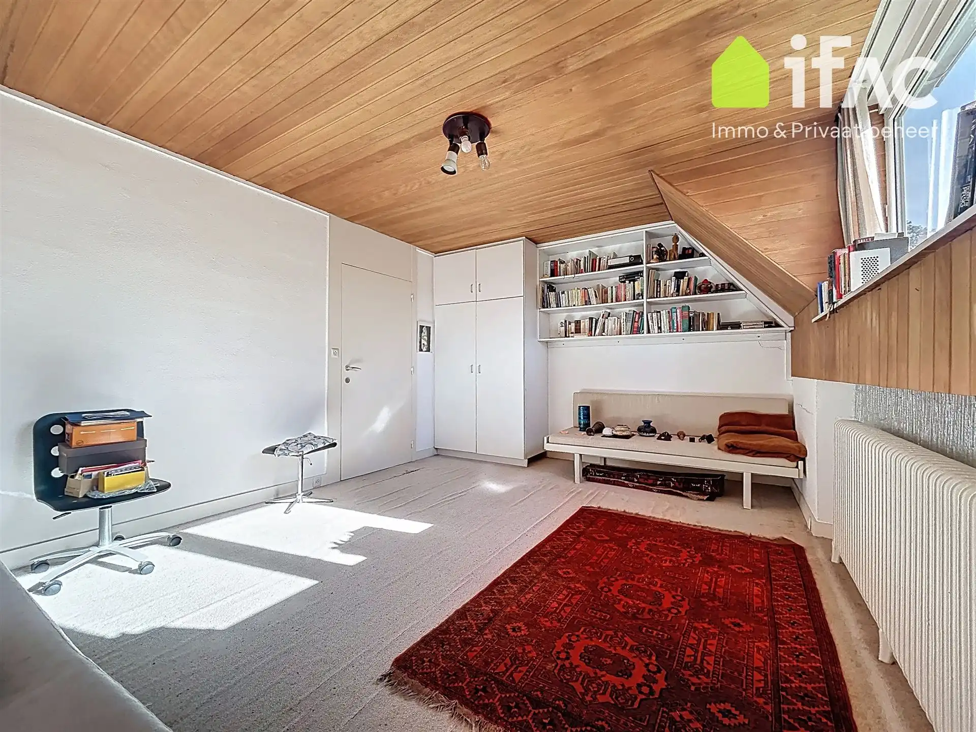 Fantastisch gelegen villa met heel veel lichtinval foto 16