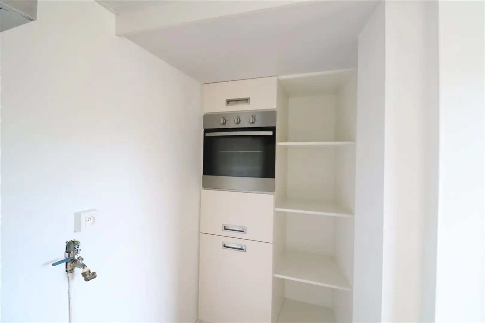 Opgefriste woning met 2 slaapkamers foto 11