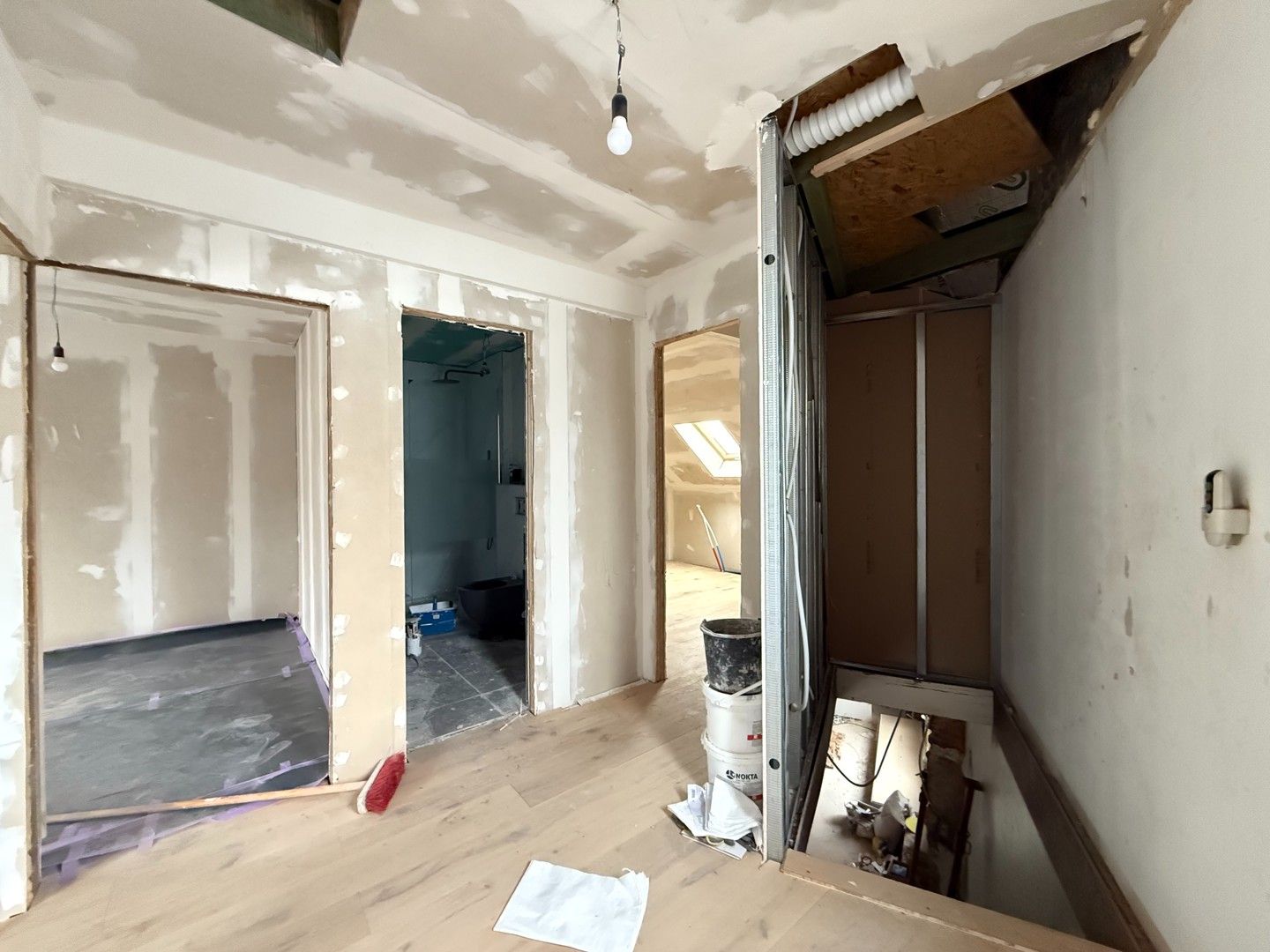 TE RENOVEREN WONING foto 10