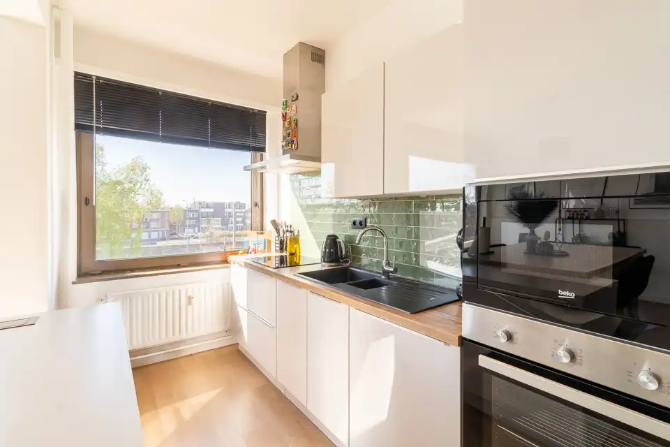 Instapklaar appartement met 3 slaapkamers en ruim terras foto 4