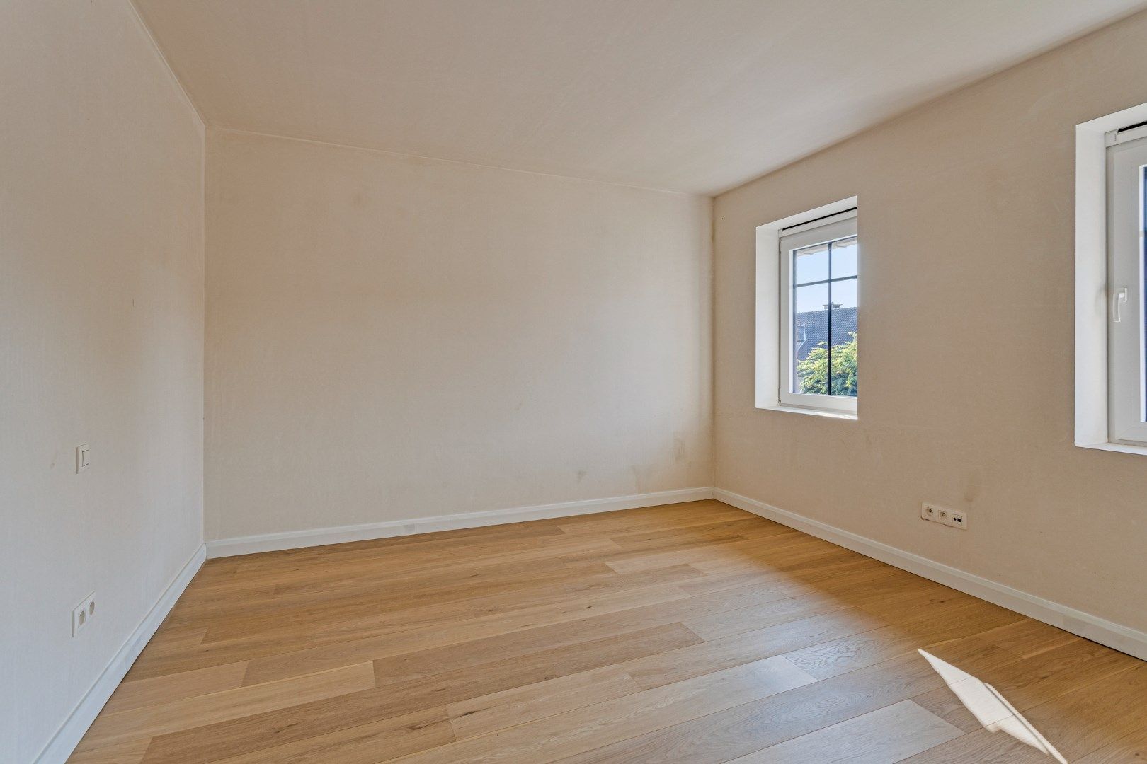 KIJKMOMENT & ACTIE | Ruime en kwalitatief afgewerkte nieuwbouw (HOB) met 3 ruime slpks op 412 m² te Olen ! foto 18