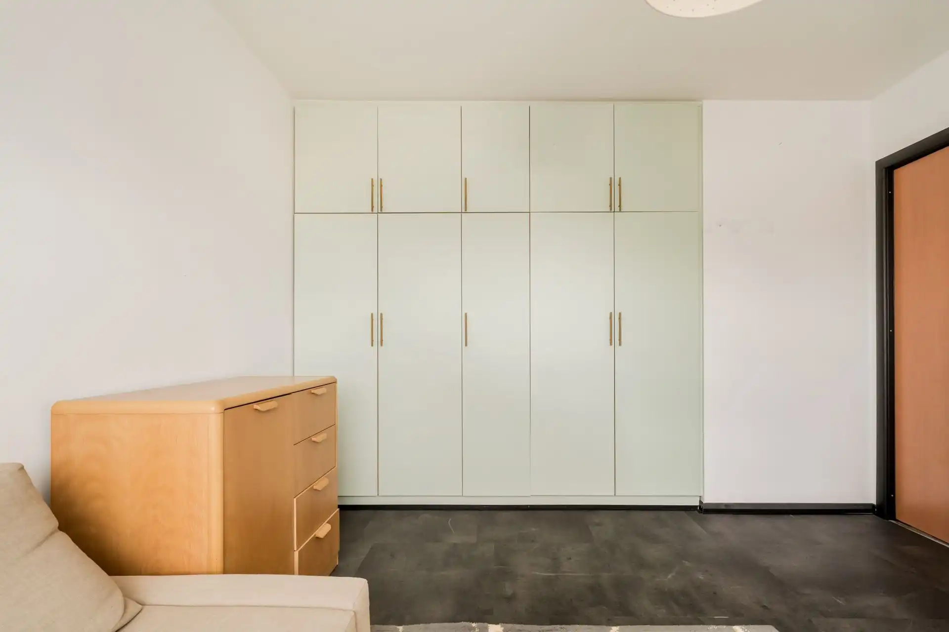 Ruim dakappartement met 2 terrassen en garage (+ € 29.000) foto 20