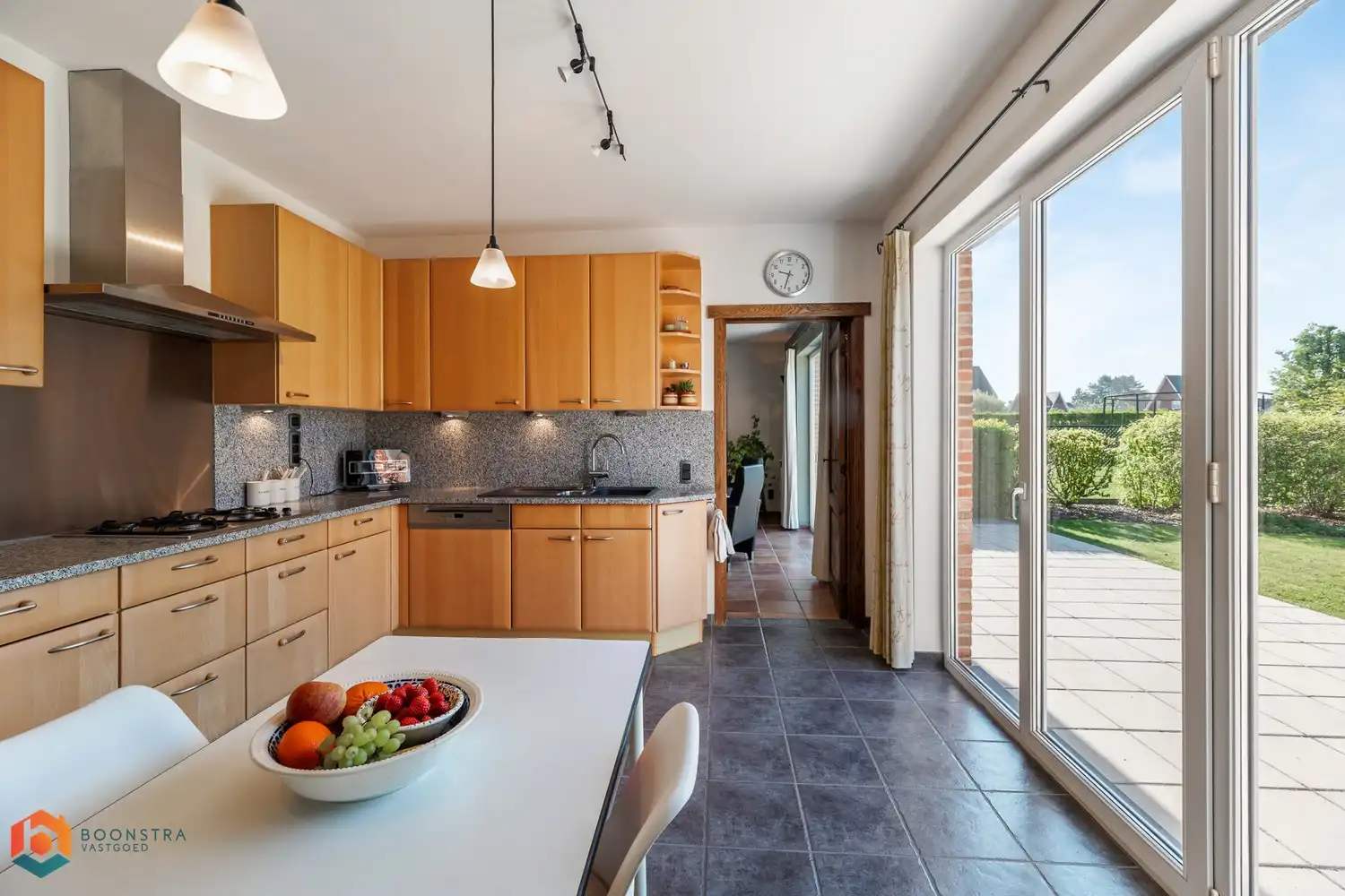 Instapklare woning (EPC B) met 3 slpkrs, garage en tuin te Hulshout foto 6