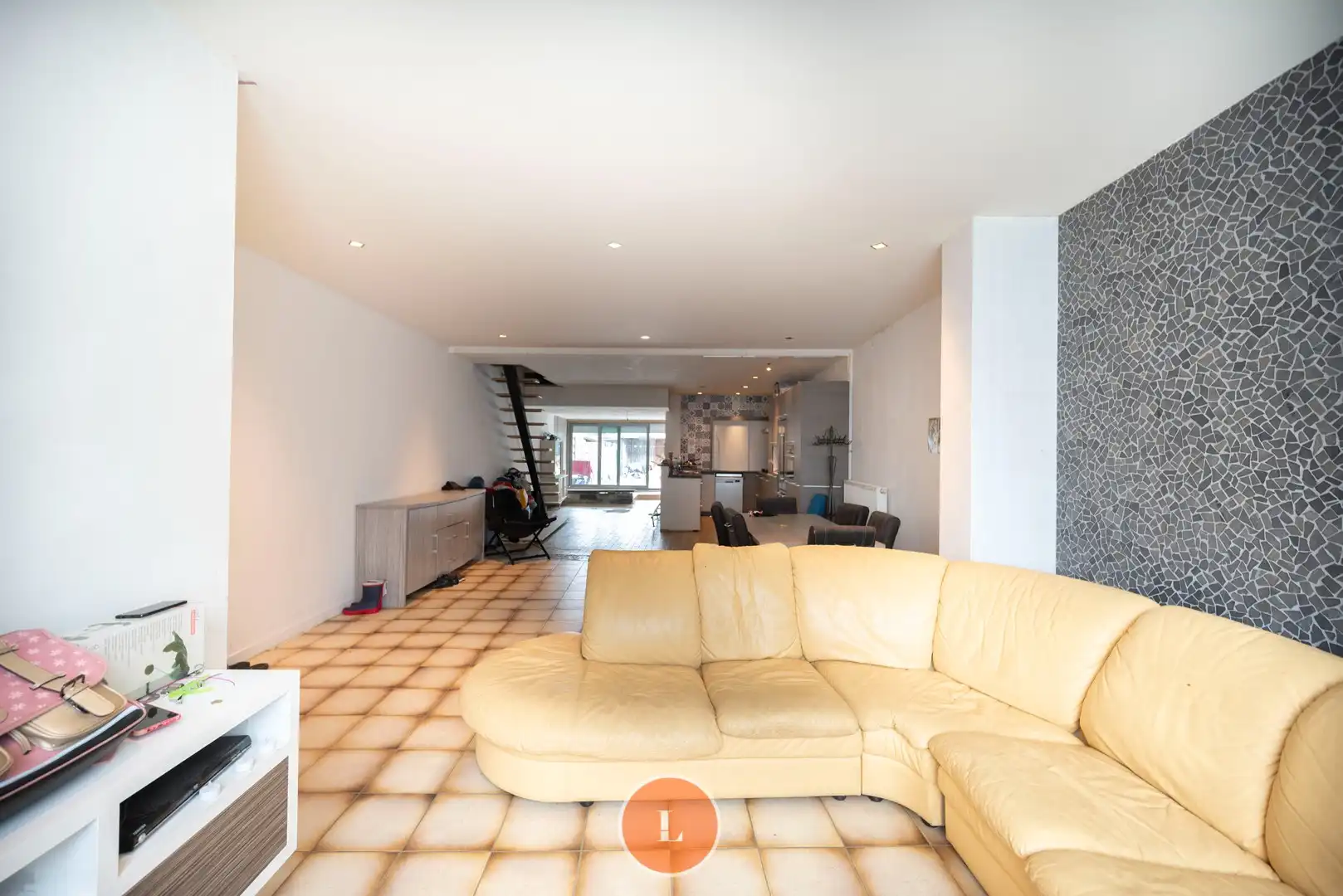 Te koop: verder af te werken woning met potentieel op rustige ligging nabij de Leie met tuin foto 4