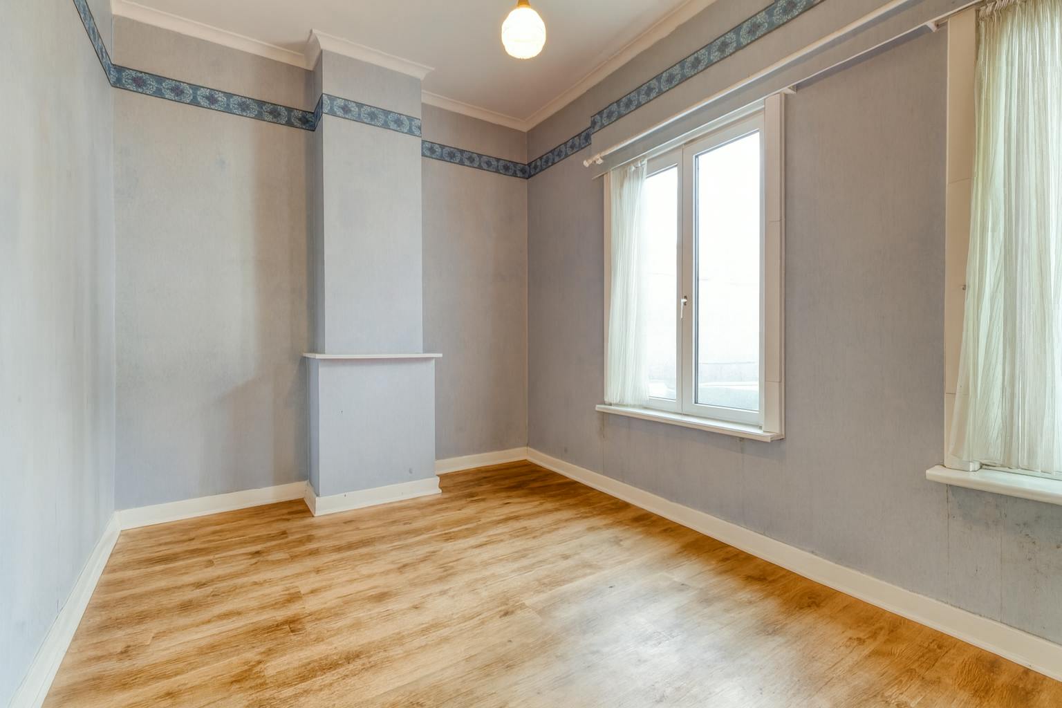 Rijwoning met 3 slaapkamers en terras te koop in centrum Brugge foto 7