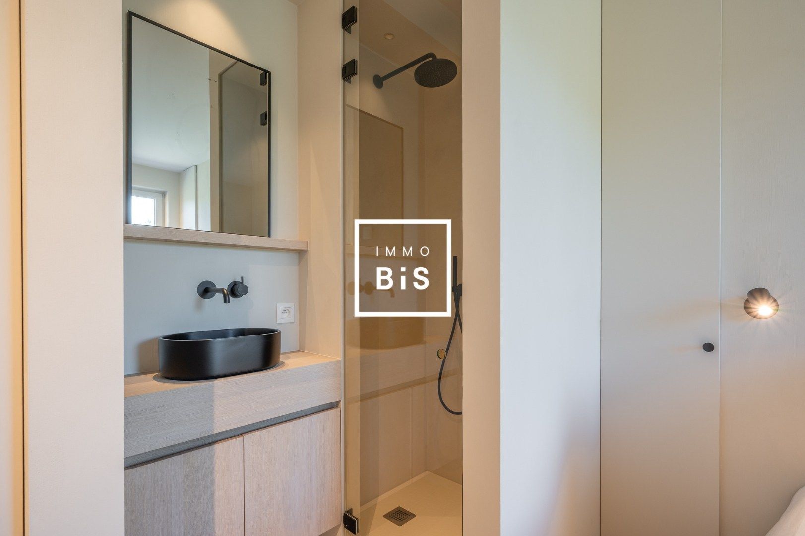 Prachtig gerenoveerd appartement in een park van 5ha in het Zoute foto 18