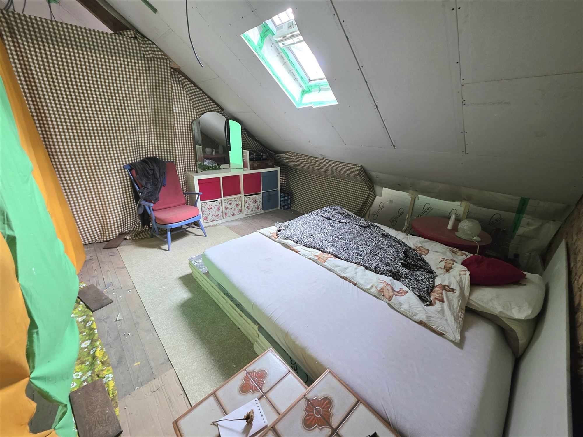 Gedeeltelijk vernieuwde boerderij op 903 m² foto 17