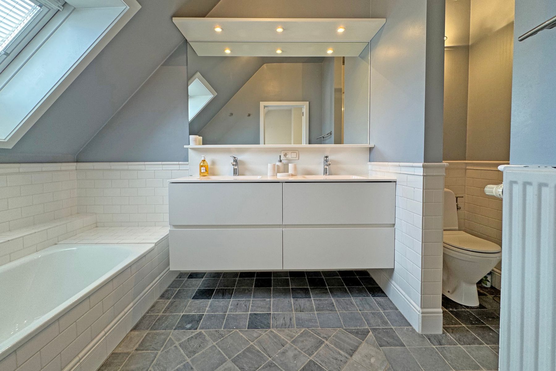 Gemeubeld Penthouse in het hart van het Zoute foto 13